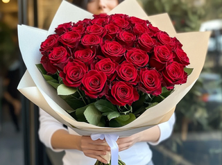 Buchet 35 trandafiri roșii