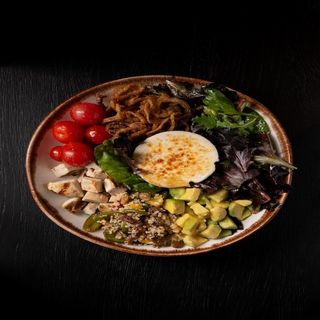 ENSALADA DE QUINOA Y POLLO