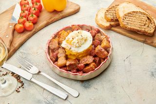 Tochitura dobrogeana cu mamaliguta