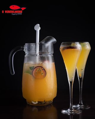 Sangria de Espumante de Maracujá