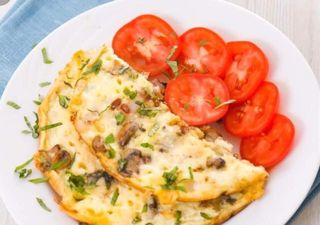 ომლეტი ბოსტნეულით