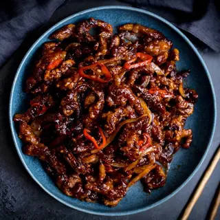 Fried Shredded Beef With Onions