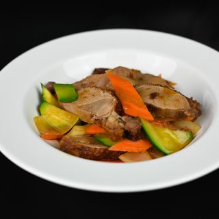 154 Anatra con verdure miste