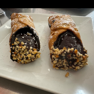 Cannolo siciliano al cioccolato 