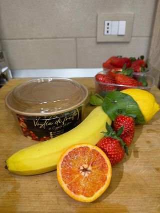 Vaschetta 600 g 2 persone MAX 4 FRUTTI 