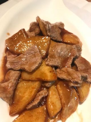 44 Vitello con patate stufato