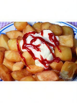 Tapa De Patatas Bravas