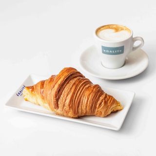 Cappuccino & Croissant