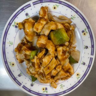 Pollo Con Salsa Sha-Cha