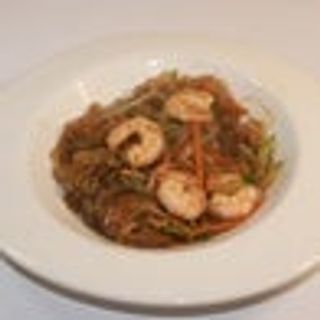 33. Spaghettini di soia con gamberi e verdure