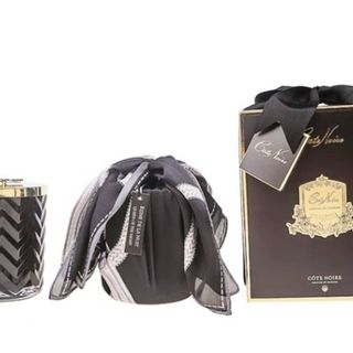 Lumanare parfumata neagra cu albina si esarfa matase queen of night (HCG02)