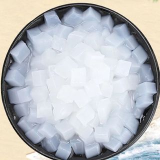 una porzione di gelatine di cocco