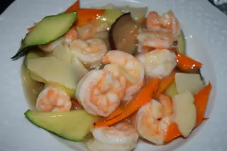 Gamberi con verdure