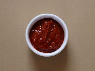 Гострий томатний соус (50g)