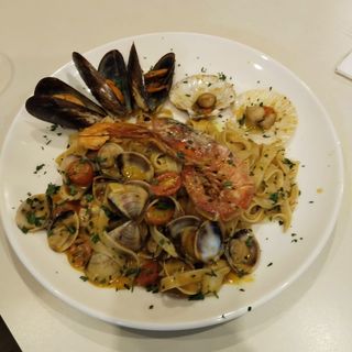 Tagliolini con marisco