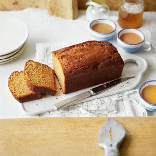 Cake bread