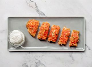 Pan Con Tomate Y Alioli