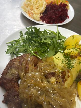 Stek wieprzowy z cebulką