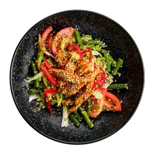 10. Ensalada de pollo teriyaki