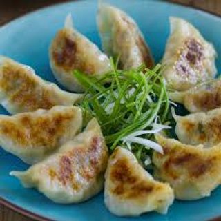 15B. Gyoza Japonesa De Langostinos Con Verduras