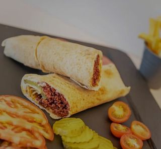 Sandwich Soujouk Lebnani