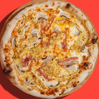 პიცა ბარბექიუ 8 ნაჭრიანი 33სმ.  600 გრ.