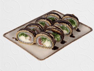 Теплий рол з вугрем та тунцем (290g)