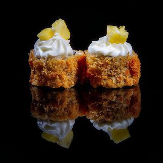 211.Hoso fritto con ananas