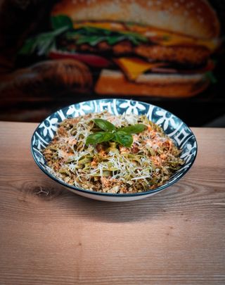 Паста болоньєзе з індичкою