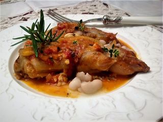 Pie De Cerdo Guisado