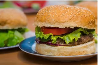 Burger Simple + Coca Cola