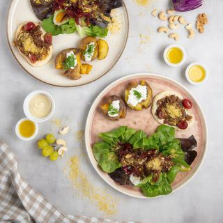 Shawarma de setas con ricotta, papa rota trufada y ensalada