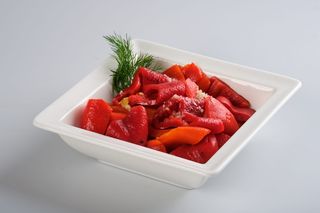 Salata de ardei copti cu usturoi