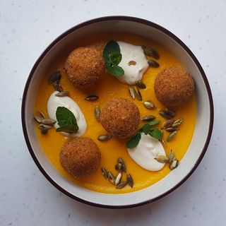 გოგრის დესერტი მასკარპონეს კრემით და ფორთოხლის სოუსით / Pumpkin Dessert