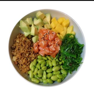 Poke Bowl De Salmón