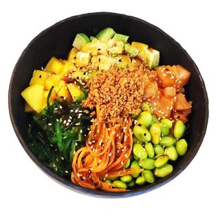 121. Poke De Salmón