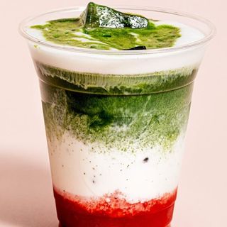 Strawberry Matcha Milk Tea 