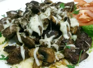 Пилешки дробчета с гъби и кашкавал (450г)