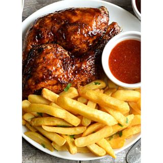 Grilled Chicken With Irish Potato Chips and Salad