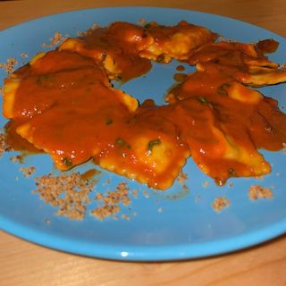 Ravioli di Cernia con salsa di Crostacei 
