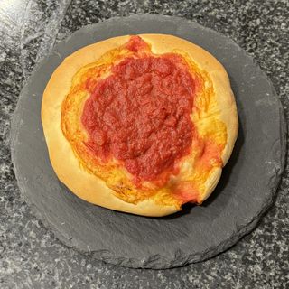 Pizzella con pomodoro