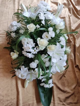 Wiązanka pogrzebowa duża