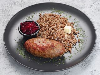 Kotlet wieprzowo-wołowy Свино-яловича котлета з гречкою (400g)
