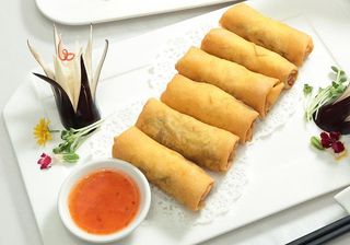 Rollito de primavera(炸春卷）(6 uds.)