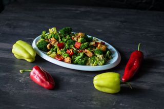 ბროკოლის სალათი 100გრ