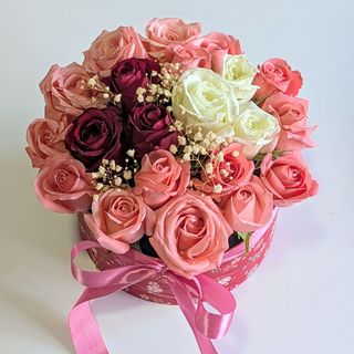 Boite avec jolie composition