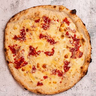 Pizza 4 Formaggi