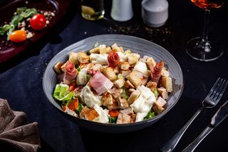 Salata Caesar