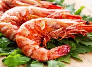 74 Gamberi alla griglia saporita