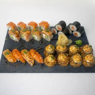 Salmon Platter (26 pcs.) / ორაგულის თეფში (26 ც.)